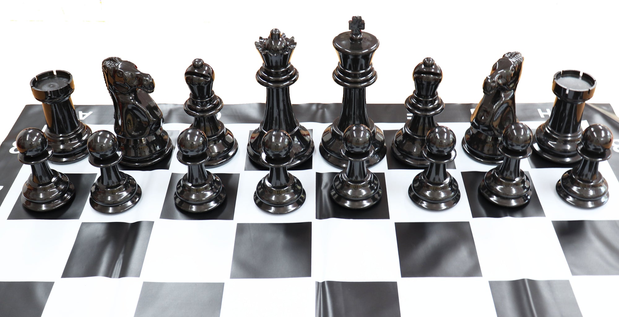 20cm Mini Garden chess set | schools