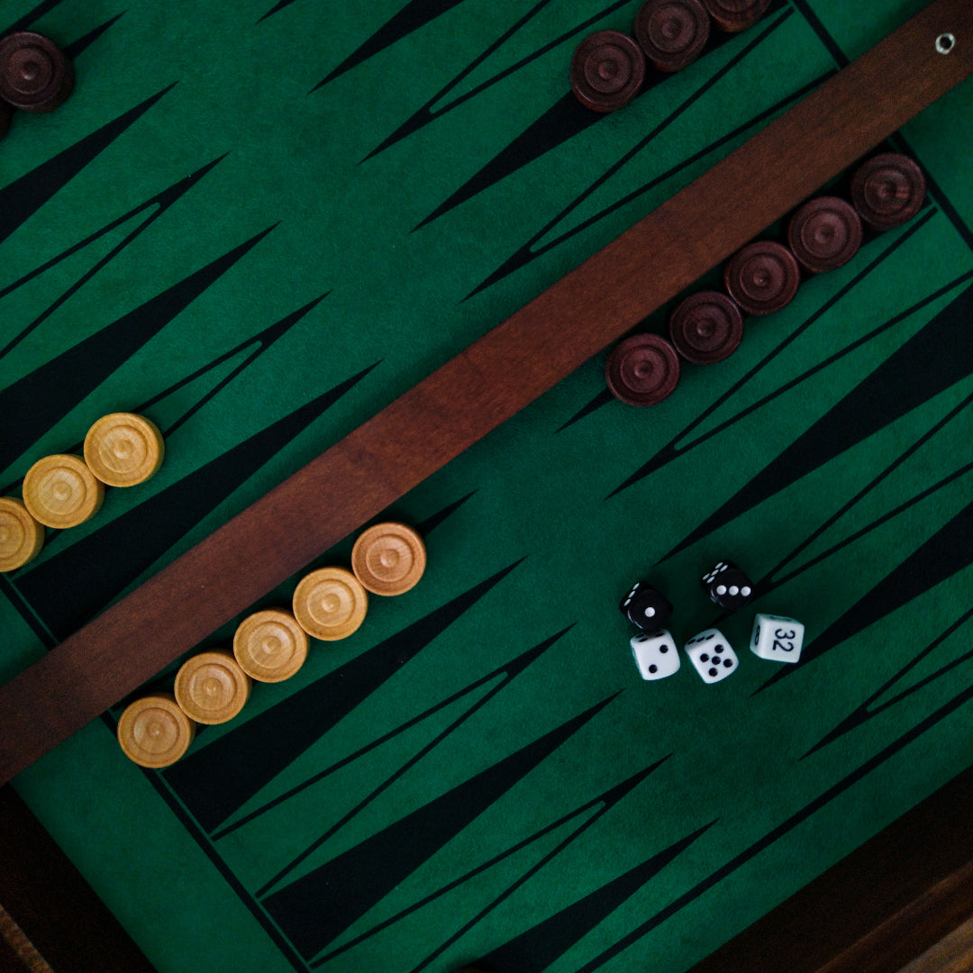 TILIA TABLE WITH BRIAR ELM CHESSBOARD | Backgammon Inside | 62mm Squares | TAV450