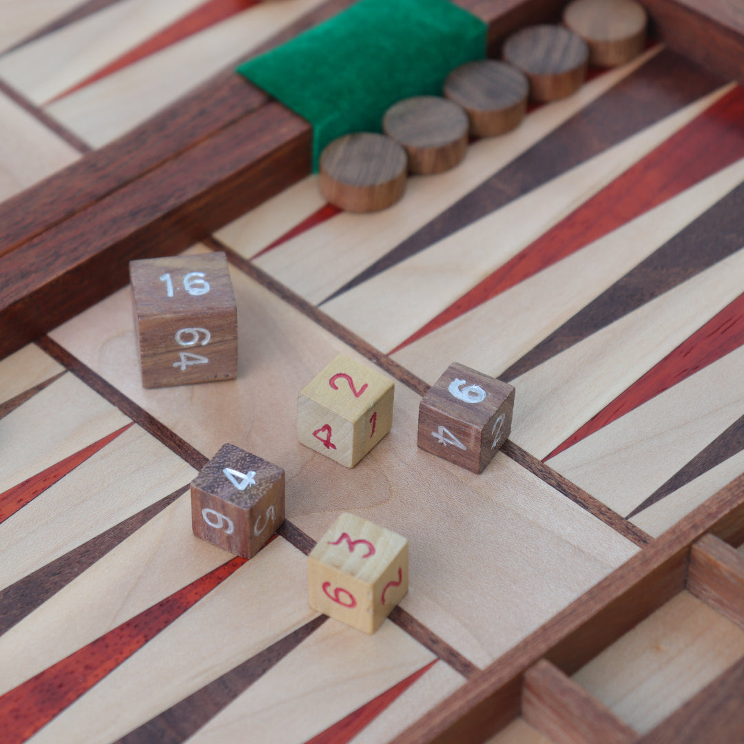 House_of_Chess_backgammon_acacia_red_brown_inlay_points_magnetic_side_racks_30_x_36cm_4