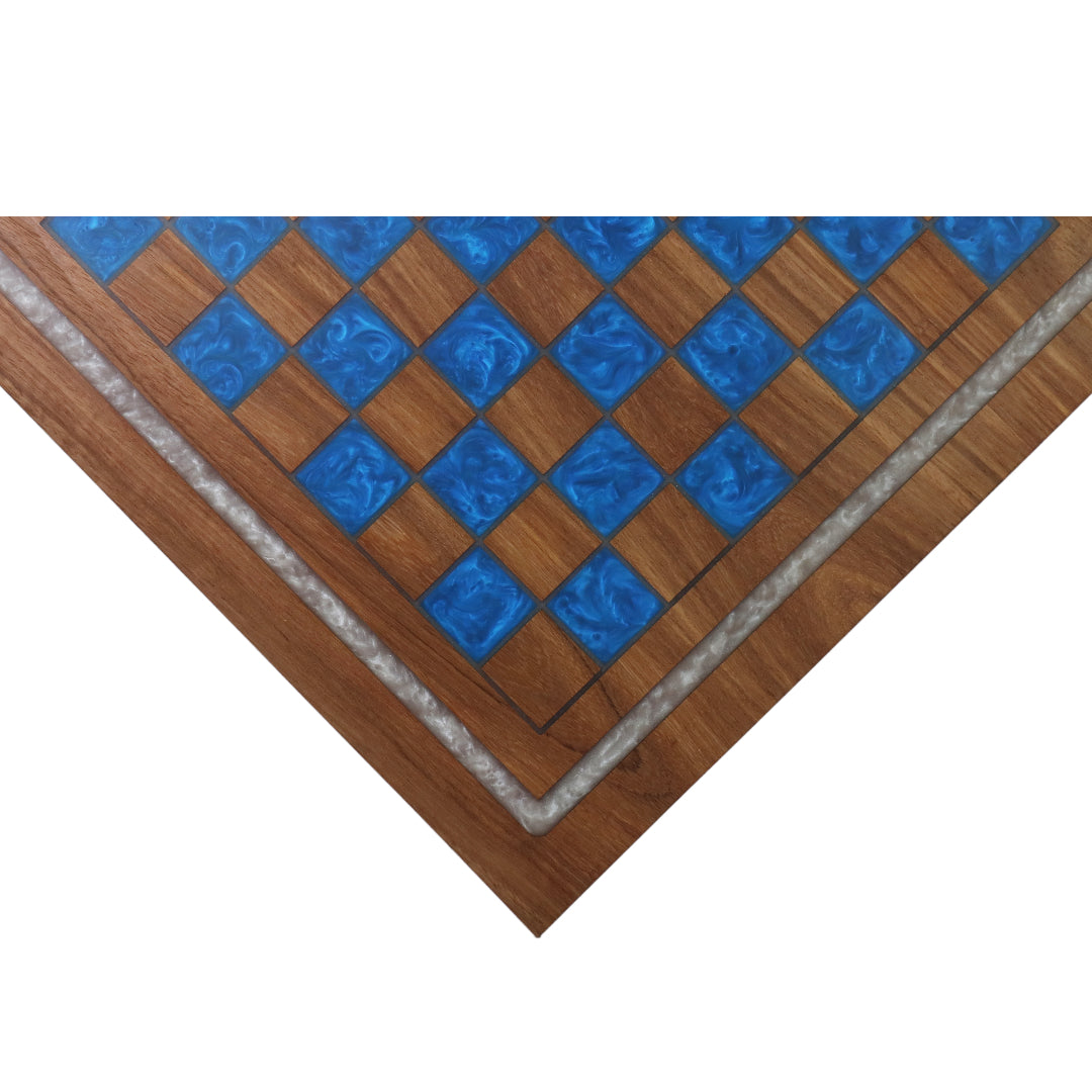 house_of_chess_kiaat_blue_silver_resin_solid_wood_chess_board_44mm