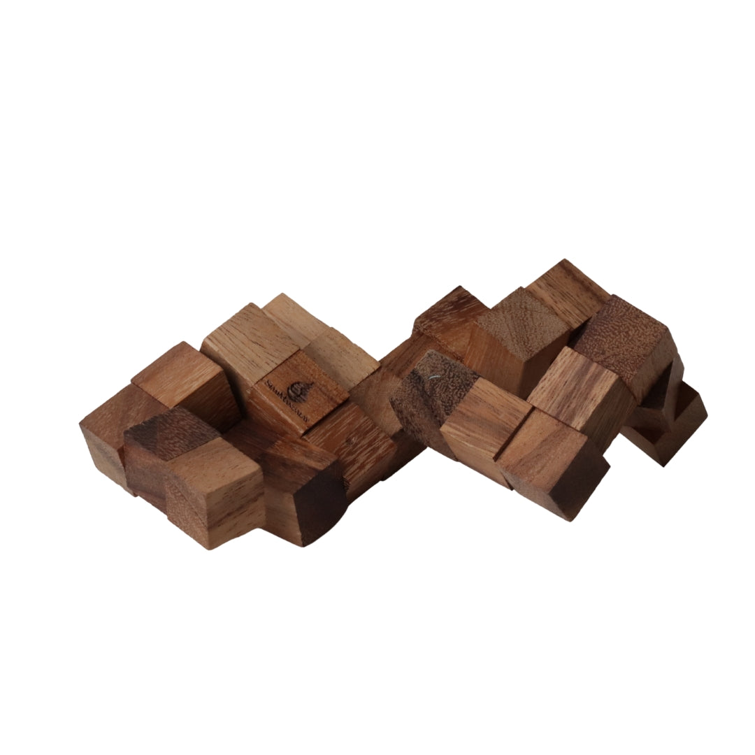 CUBE SERPENT | 57 mm | Monkeypod Wood