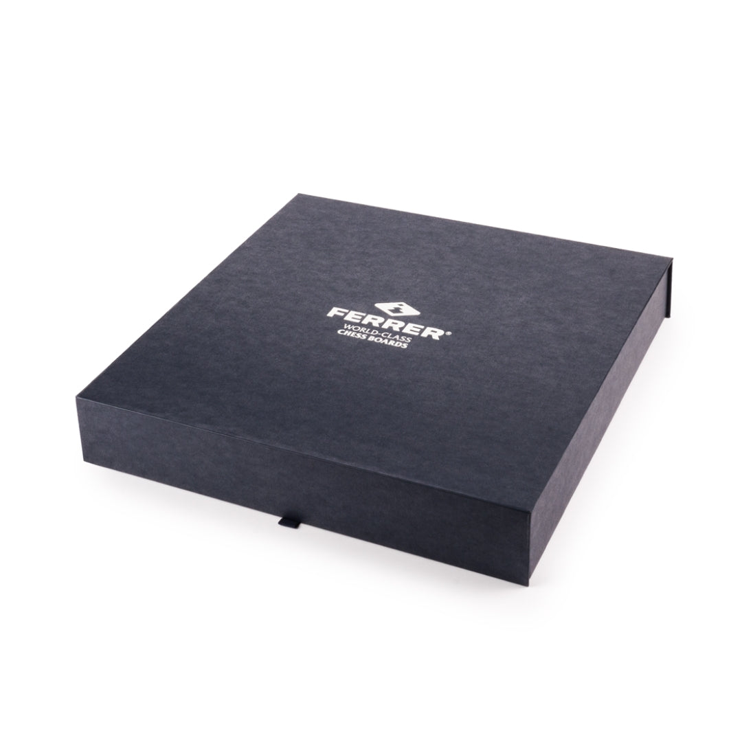 THE QUEEN’S GAMBIT | Official Wooden Chess Set | 50 mm Squares