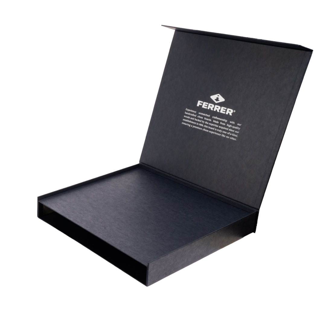 THE QUEEN’S GAMBIT | Official Wooden Chess Set | 50 mm Squares